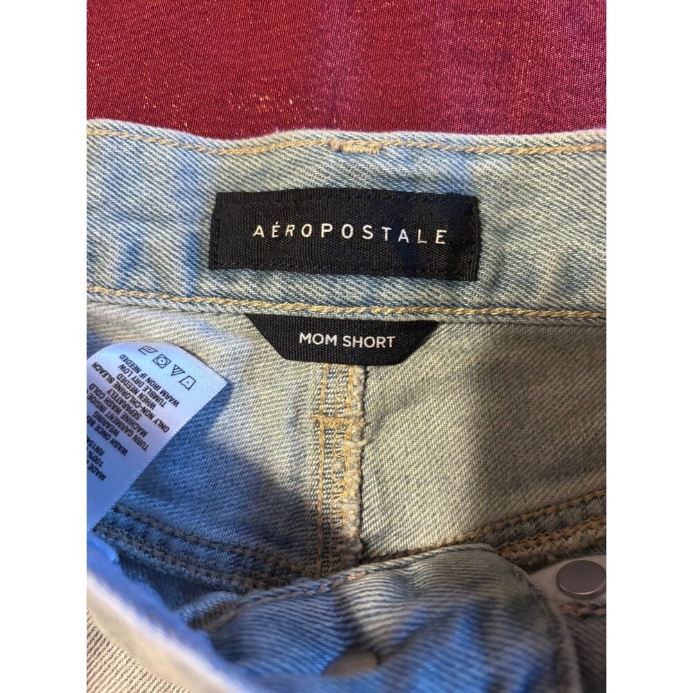 Aeropostale Denim Shorts Womens 0 Mom Short Distressed Light Wash High Rise - Picture 2 of 4